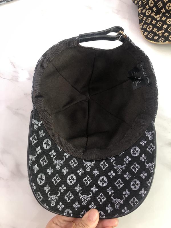 ブランド帽子内部構造